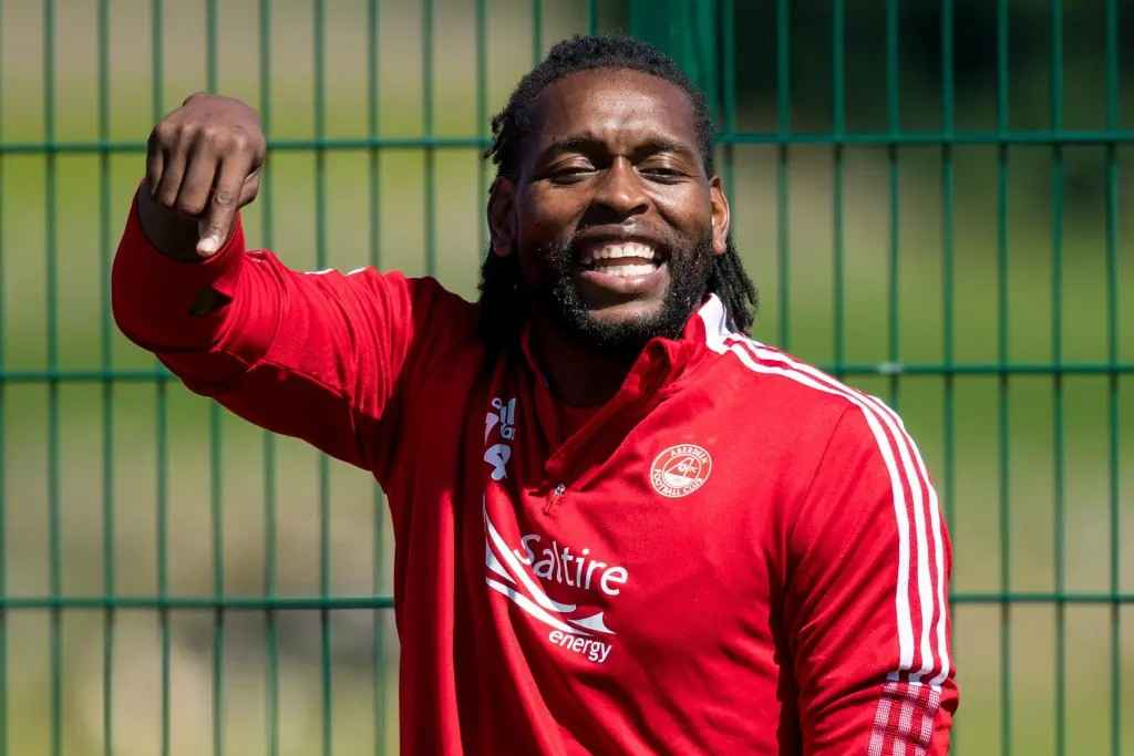 Former Arsenal Player Jay Emmanuel-Thomas charged after £600,000 of cannabis seized at UK airport