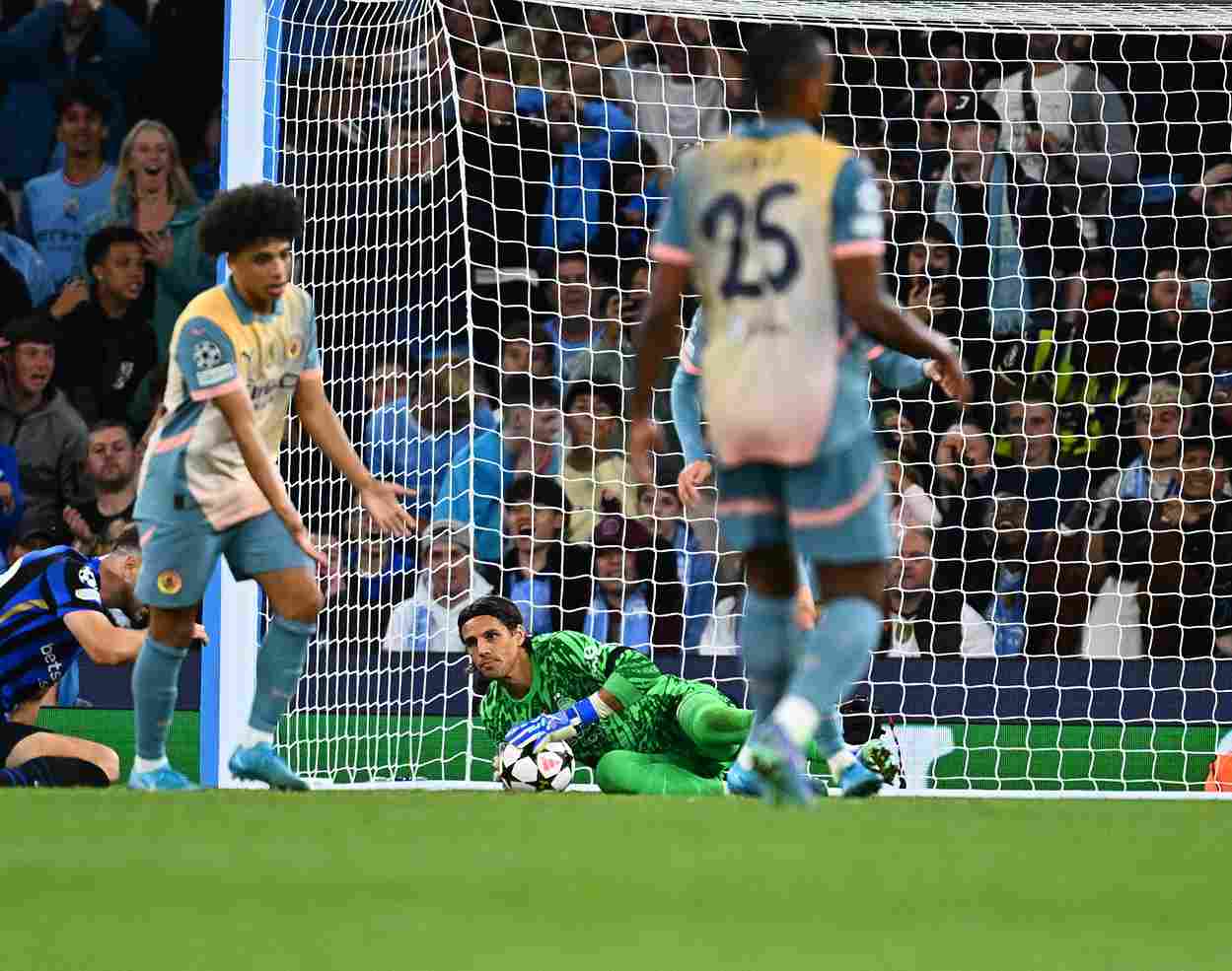 Man City held to a goalless draw in frustrating start to Champions League campaign against spirited Inter Milan
