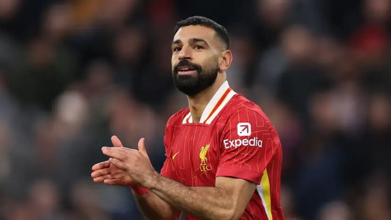 Slot Responds to Salah’s Cryptic Message