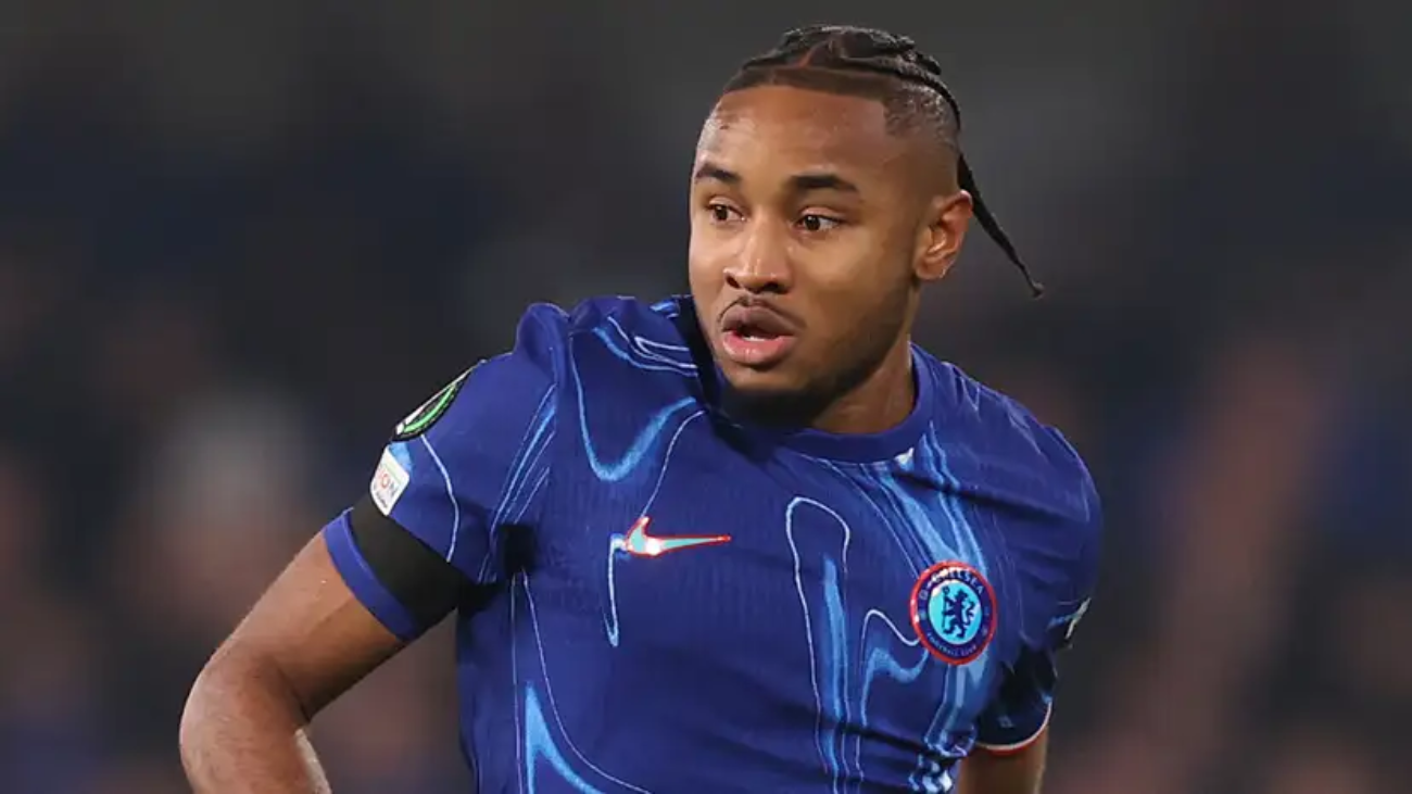 Man United Urged to Sign Chelsea's Nkunku