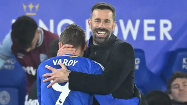 Van Nistelrooy WIns First Match as Leicester Coach