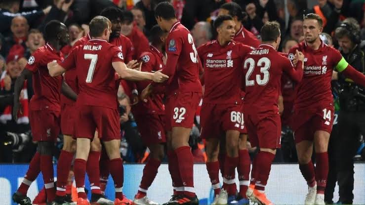 Jürgen Kloppp's Liverpool Celebrating During Their Famous 4-0 Comeback Win Over Barcelona in 18-19