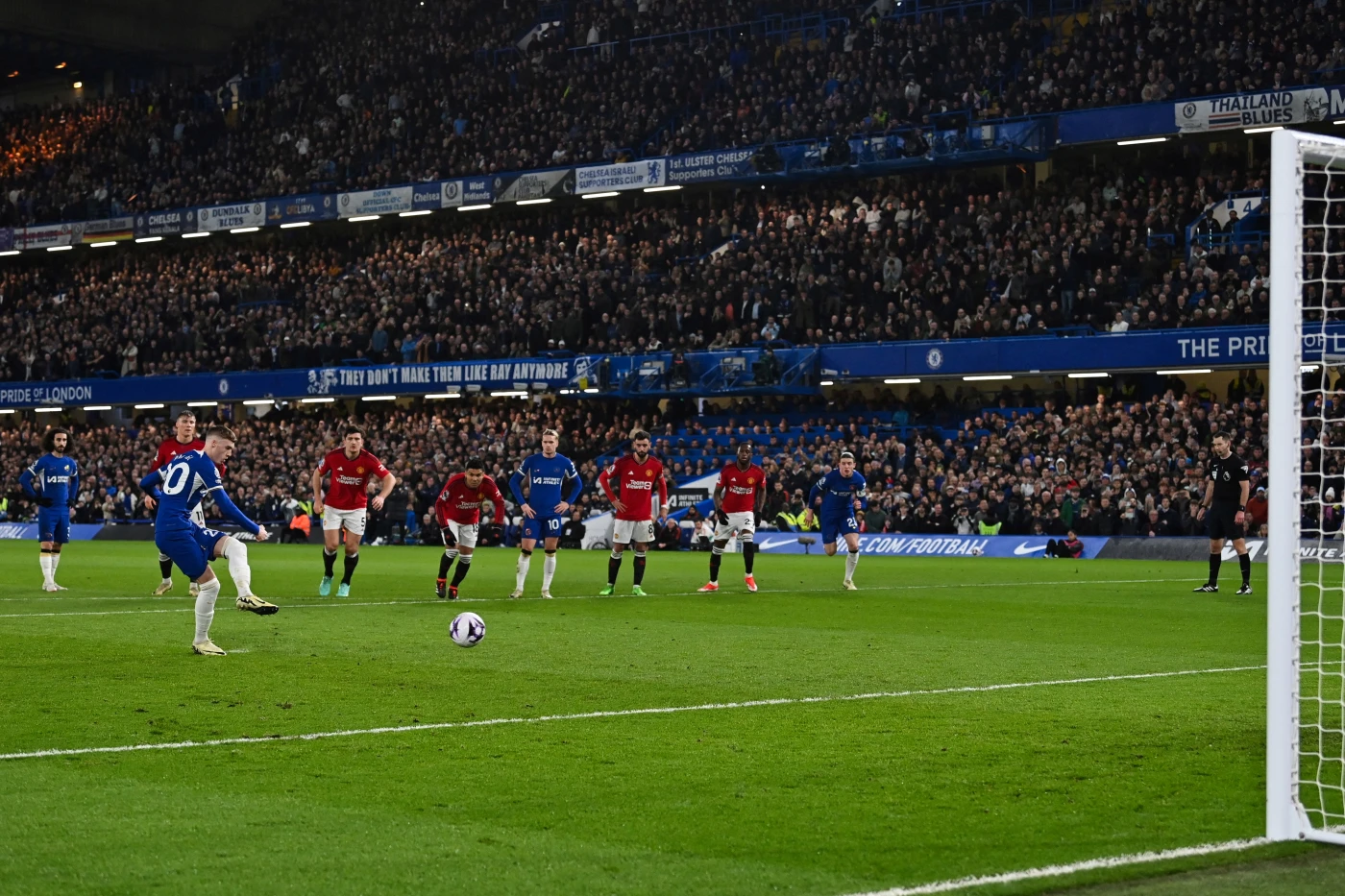 Cole Palmer Taking A Penalty