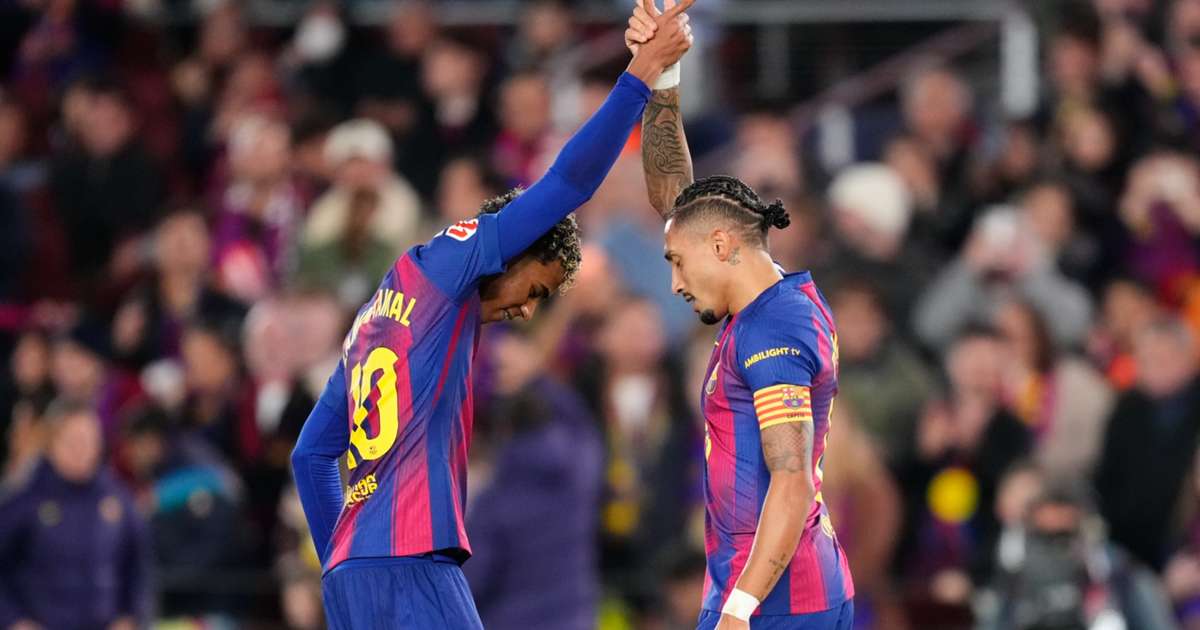 Raphinha and Lamine Yamal Celebrating Together